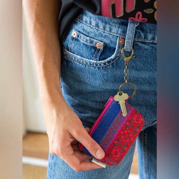 Natural Life Mini Coin Purse Key Clip - Rainbow NWT - Picture 3 of 3